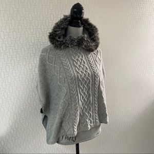 Gap Heather Grey Faux Fur Hooded Cable Knit Poncho